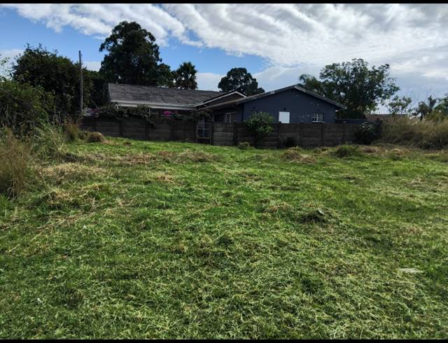 813M² VACANT LAND FOR SALE IN DANNHAUSER